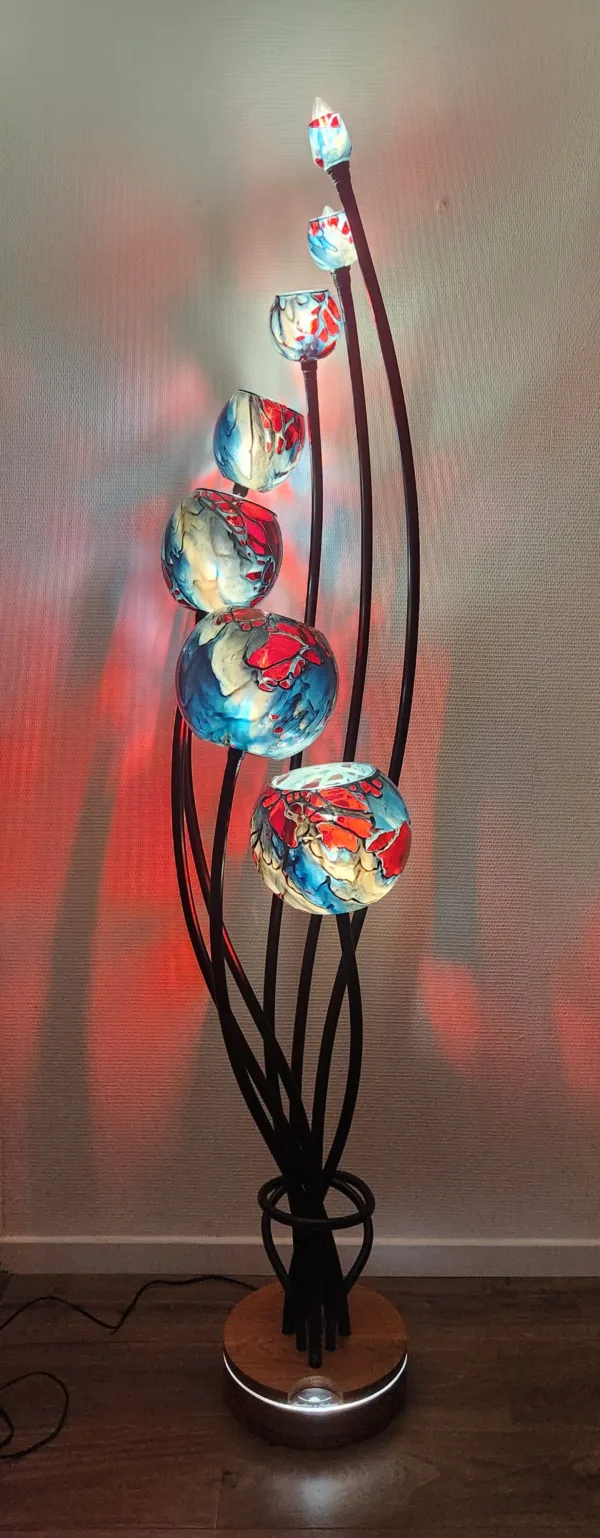 Lampadaire Ascension® 7 tiges Bleu-gris Rouge